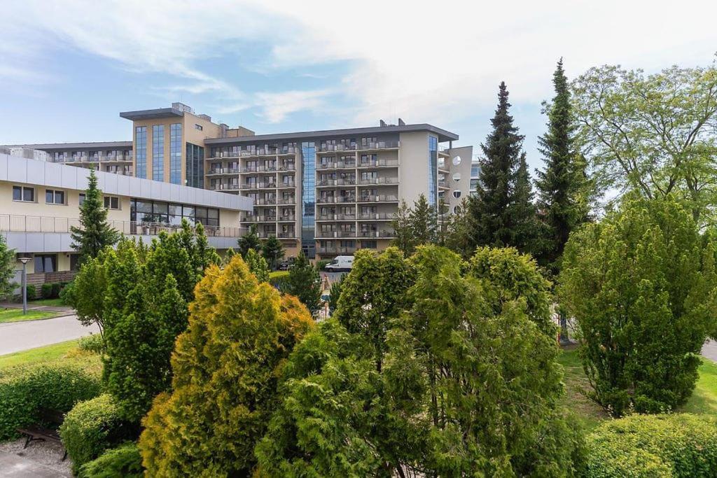 Apartament Ania Z Widokiem Na Morze W Hotelu Arka Kolobrzeg Exterior photo